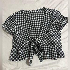 Shirt ties in the front